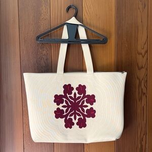 Salvage Public Jacquard Weekender Bag in Hibiscus - Natural